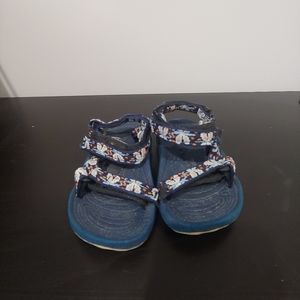 Teva sandals toddler sz6